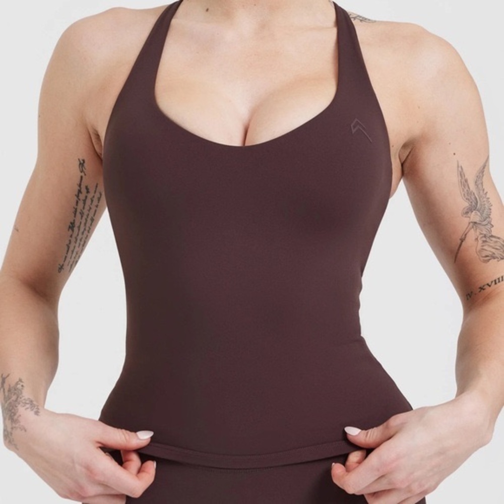 ONER ACTIVE UNIFIED V-NECK CROSS BACK VEST IN PLUM BROWN SIZE XS